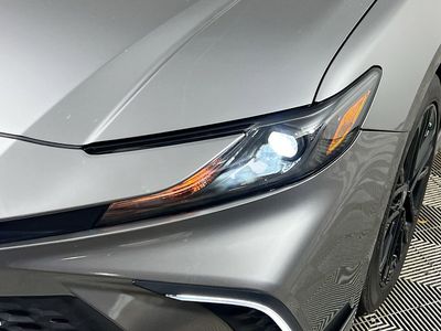 2025 Toyota Camry - Photo 9
