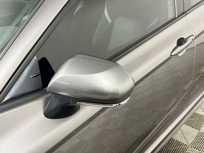 2025 Toyota Camry - Photo 10