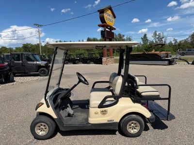 2015 Yamaha DRIVE 1 EFI in BEIGE — front three-quarter view
