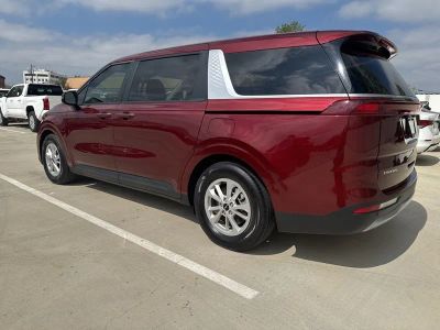 2023 Kia Carnival - Photo 7