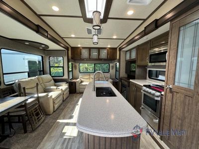 2020 Grand Design Solitude S-Class - Photo 8