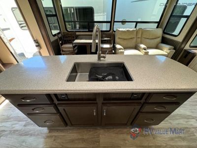 2020 Grand Design Solitude S-Class - Photo 17