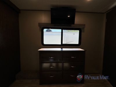 2020 Grand Design Solitude S-Class - Photo 28
