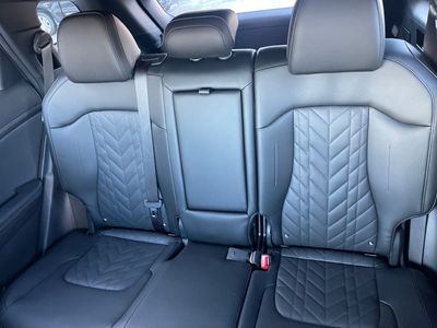 2025 Kia Sportage — photo 18 view