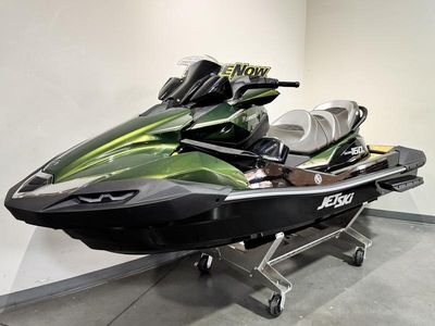 2025 Kawasaki Ultra 160LX - Photo 2