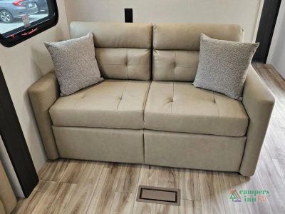 2027 Venture RV SportTrek Touring Edition — photo 40 view