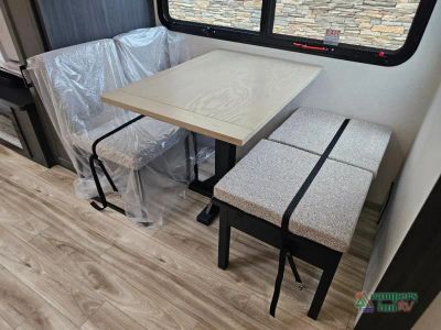 2027 Venture RV SportTrek Touring Edition — photo 34 view
