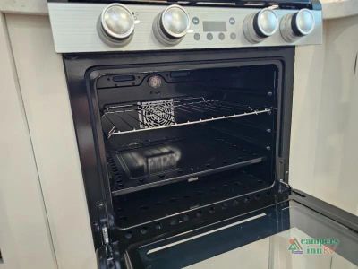 2027 Venture RV SportTrek Touring Edition — photo 18 view