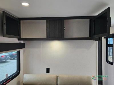 2027 Venture RV SportTrek Touring Edition — photo 42 view