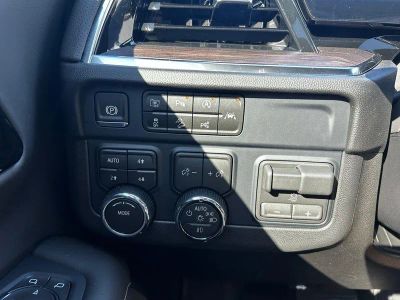 2026 Chevrolet Tahoe - Photo 16