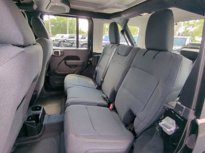 2026 Jeep Wrangler — photo 15 view