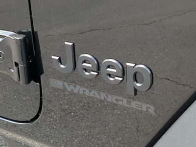 2026 Jeep Wrangler — photo 13 view