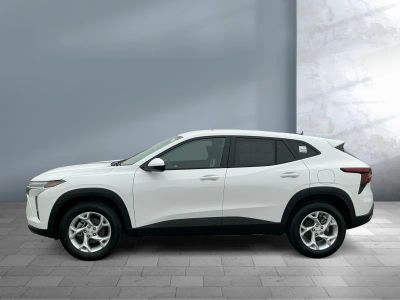 2026 Chevrolet Trax - Photo 3