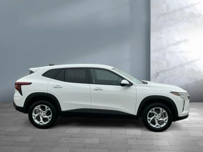 2026 Chevrolet Trax - Photo 7
