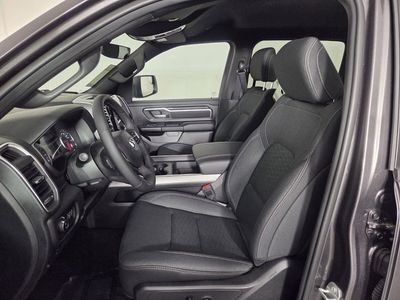 2026 Ram 1500 — photo 9 view