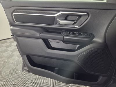 2026 Ram 1500 — photo 16 view