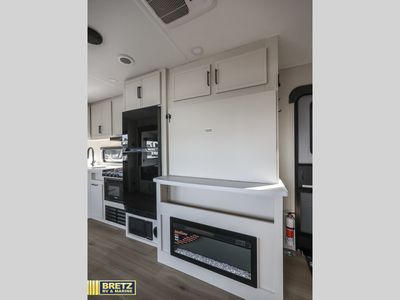 2026 Grand Design Momentum MAV - Photo 25
