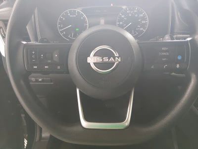 2024 Nissan Rogue — photo 12 view