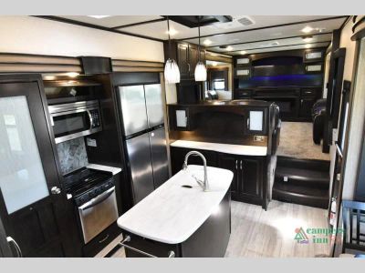 2017 Grand Design Momentum - Photo 28