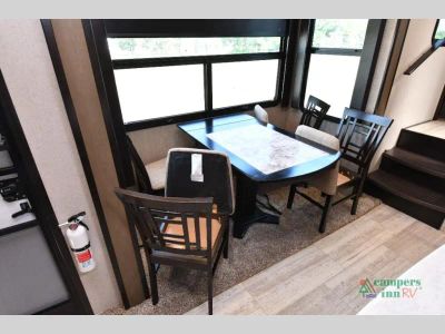 2017 Grand Design Momentum - Photo 35