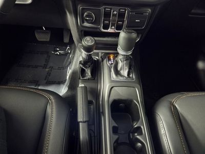 2026 Jeep Gladiator - Photo 11