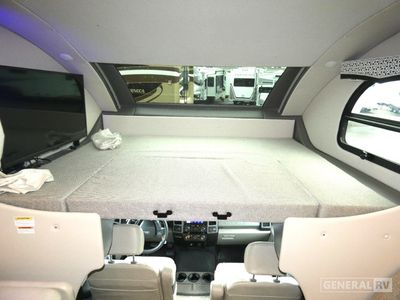 2022 Thor Motor Coach Omni - Photo 15