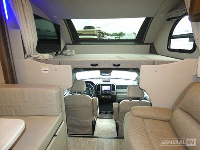 2022 Thor Motor Coach Omni - Photo 14