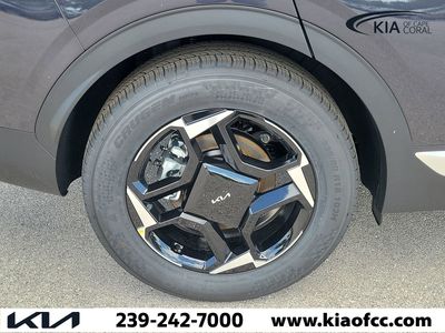 2026 Kia Sportage — photo 9 view