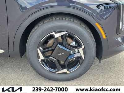 2026 Kia Sportage — photo 7 view