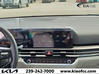 2026 Kia Sportage — photo 18 view