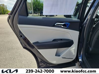 2026 Kia Sportage — photo 14 view