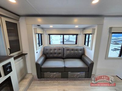 2026 Montana High Country 377FL - Photo 24
