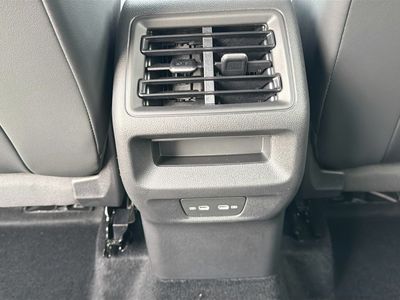 2026 Volkswagen Tiguan — photo 19 view
