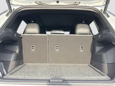 2026 Volkswagen Tiguan — photo 11 view