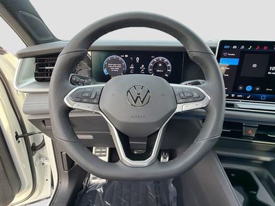 2026 Volkswagen Tiguan — photo 39 view