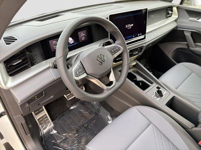 2026 Volkswagen Tiguan — photo 25 view