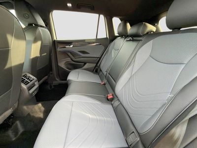 2026 Volkswagen Tiguan — photo 20 view