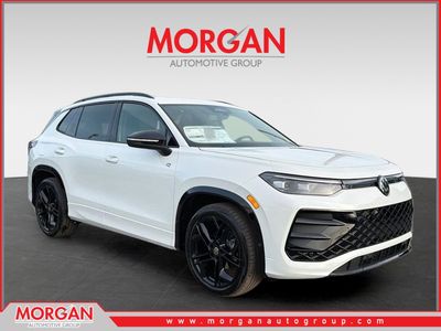 2026 Volkswagen Tiguan SE R-Line Black in White Pearl — front three-quarter view