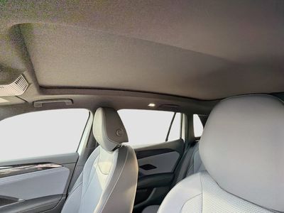 2026 Volkswagen Tiguan — photo 26 view