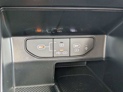 2025 Kia Sorento — photo 23 view
