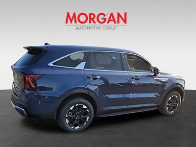 2025 Kia Sorento — photo 10 view