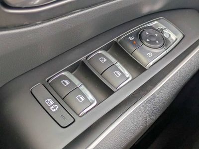 2025 Kia Sorento — photo 26 view