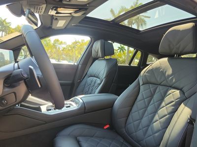 2026 BMW X6 — photo 24 view