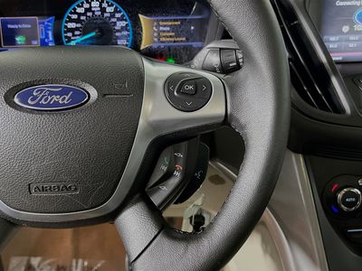 2013 Ford C-Max Hybrid — photo 17 view