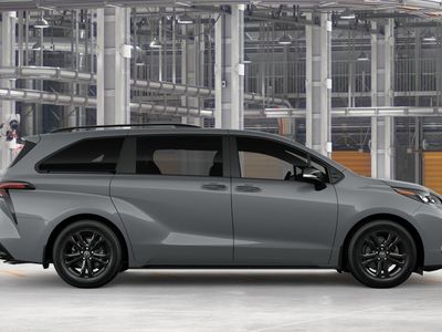 2026 Toyota Sienna — photo 12 view