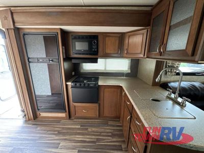 2016 Highland Ridge RV Highlander - Photo 11