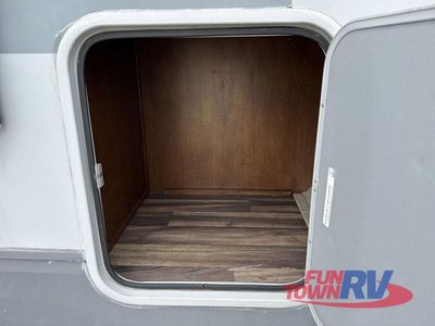 2016 Highland Ridge RV Highlander - Photo 8
