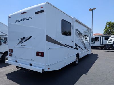 2025 Thor Motor Coach Four Winds — photo 27 view