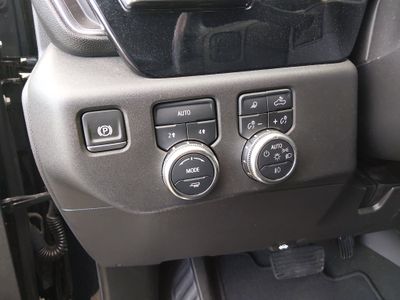 2025 GMC Sierra 1500 - Photo 13