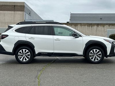 2023 Subaru Outback - Photo 6